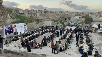 Konya B&uuml;y&uuml;kşehir, Suriye&rsquo;de iftar sofraları kuruyor
