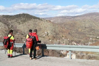Konya&rsquo;da 4 g&uuml;nd&uuml;r kayıp olan alzaymır hastası i&ccedil;in seferberlik
