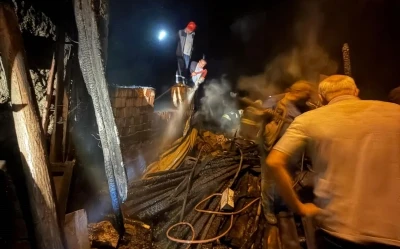 Konya&rsquo;da depo olarak kullanılan alanda &ccedil;ıkan yangın korkuttu
