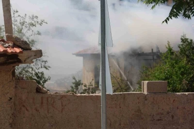 Konya&rsquo;da m&uuml;stakil evde yangın paniği
