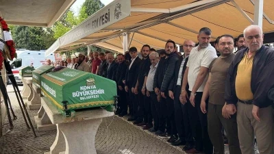 Konya&rsquo;da oğulları tarafından &ouml;ld&uuml;r&uuml;len &ccedil;ift, son yolculuğuna uğurlandı
