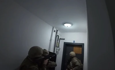 Konya&rsquo;da organize su&ccedil; &ouml;rg&uuml;t&uuml;ne şafak operasyonu: 25 g&ouml;zaltı
