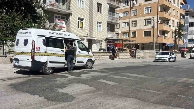 Konya’da sokak ortasında bıçaklı kavga: 1 yaralı
