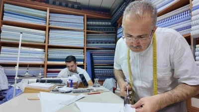 Konya&rsquo;da &uuml;&ccedil; kuşaktır desen desen g&ouml;mlek dikiyorlar
