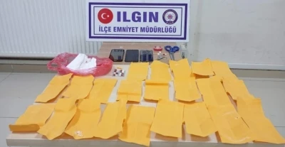 Konya&rsquo;da uyuşturucu operasyonu: 3 ş&uuml;pheli tutuklandı
