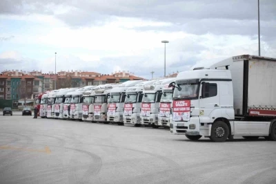 Konya&rsquo;dan Gazze&rsquo;ye 15 tır yardım yola &ccedil;ıktı
