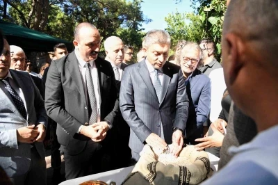 Konyaaltı’nda coğrafi işaretli ürünler tanıtıldı
