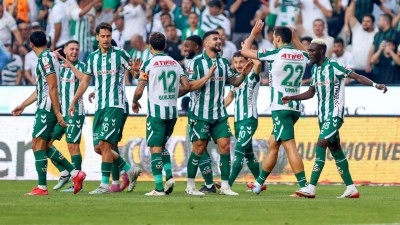 Konyaspor çok farklı! Liderlik koltuğunu bırakmadı