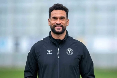 Konyaspor&rsquo;da Steven Caulker, İlhan Palut&rsquo;un ekibine dahil oldu
