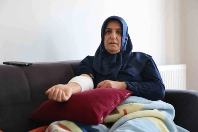K&ouml;pek saldırısına uğrayıp yaralanan kadın o anları anlattı
