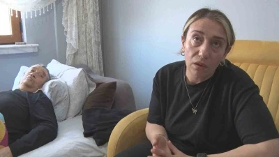 K&ouml;pek s&uuml;r&uuml;s&uuml;n&uuml;n saldırısında ağır yaralanan yaşlı kadın: "Kolumu, elimi, başımı ve bacağımı par&ccedil;aladılar"
