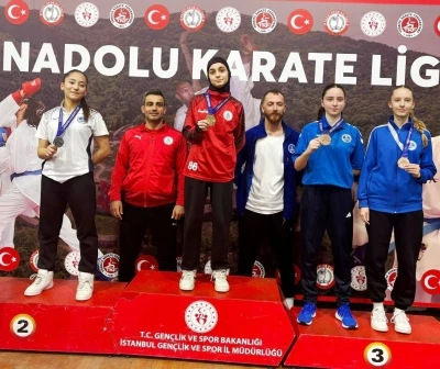K&ouml;rfezli karateciler Anadolu Karate Ligi Finalleri&rsquo;nden 14 madalyayla d&ouml;nd&uuml;

