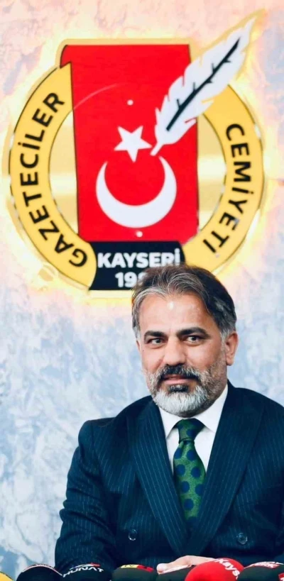 K&ouml;sedağ: "Kayseri&rsquo;nin &ccedil;ifte başarısı gurur kaynağımız oldu"

