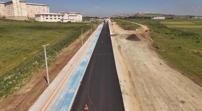 K&ouml;seilyas-NK&Uuml; Hayvan Hastanesi yolu tamamlandı: Yurtta kalan &ouml;ğrenciler de rahatladı
