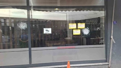 Köşk’te bir işyeri kurşunlandı
