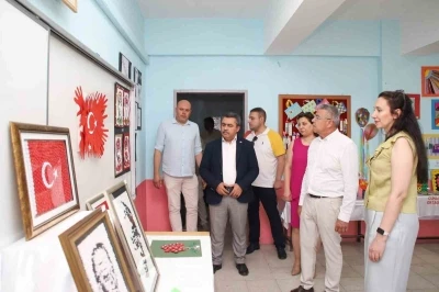 K&ouml;şkl&uuml; &ouml;ğrenciler eserlerini sergiledi
