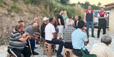 K&ouml;y k&ouml;y gezip vatandaşları bilgilendiriyorlar
