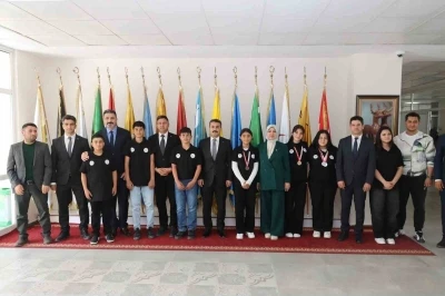 K&ouml;y okulundan T&uuml;rkiye Şampiyonluğu
