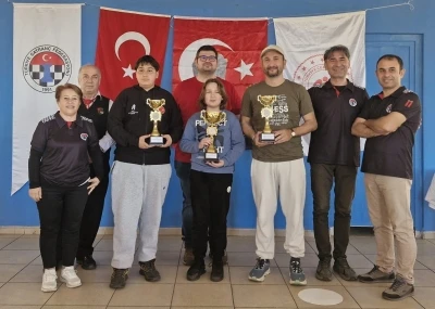 K&ouml;yceğiz&rsquo;de 23 Nisan satran&ccedil; turnuvası d&uuml;zenlendi

