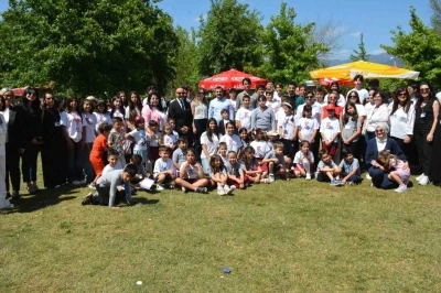 K&ouml;yceğiz&rsquo;de Gen&ccedil;lik ve &Ccedil;ocuk Festivali d&uuml;zenlendi
