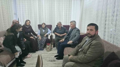 K&ouml;yceğiz İl&ccedil;e M&uuml;ft&uuml;s&uuml; Karag&ouml;z, Şehit Uysal&rsquo;ın ailesiyle iftarda buluştu
