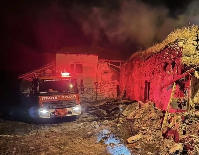 Köyde korkutan yangın kontrol altında
