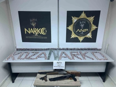 Kozan&rsquo;da uyuşturucu sattığı &ouml;ne s&uuml;r&uuml;len ş&uuml;pheli tutuklandı
