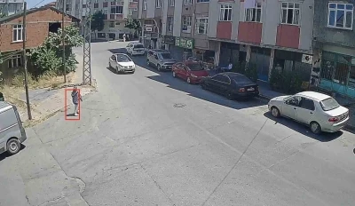 Kuaf&ouml;rde 3 bin 400 liralık işlem yaptırdı, &uuml;cret &ouml;demeden ka&ccedil;tı
