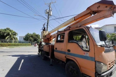 Küba’da bir yıl içinde 4’üncü kez elektrik şebekesi çöktü
