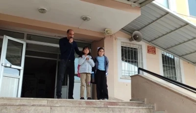 Küçük ellerden büyük duyarlılık: Çevre bilinci kameraya yansıdı
