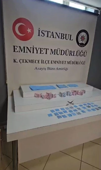 K&uuml;&ccedil;&uuml;k&ccedil;ekmece&rsquo;de bir eve uyuşturucu operasyonu: 1 şahıs tutuklandı
