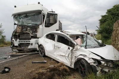 Kula&rsquo;da zincirleme trafik kazası: 8 yaralı, 1 g&ouml;zaltı
