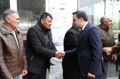 Kula protokol&uuml; bayramlaştı

