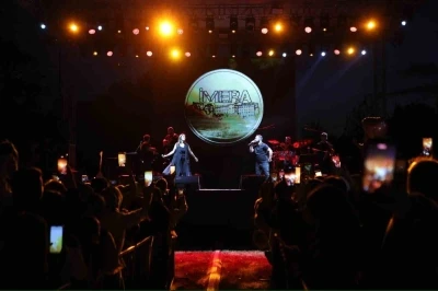 K&uuml;lt&uuml;r sanat festivali coşkusu İmera konseriyle zirveye ulaştı
