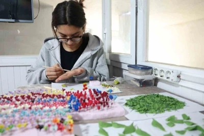 K&uuml;lt&uuml;r ve Sanat Evleri gen&ccedil;leri &uuml;retime kazandırıyor
