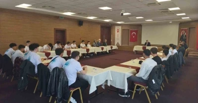 K&uuml;lt&uuml;r yolcusu &ouml;ğrencileri &Ccedil;anakkale&rsquo;de
