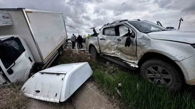 Kulu&rsquo;da kamyonet ile pikap &ccedil;arpıştı: 2 yaralı
