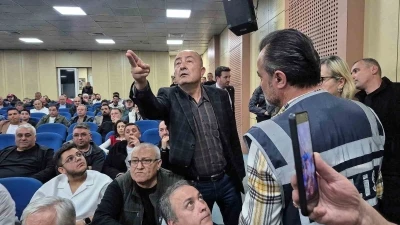 K&uuml;me d&uuml;şen Bartınspor&rsquo;da tartışmalı kongre
