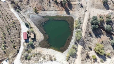 Kuraklık etkili oldu, göletlerde su seviyesi düştü
