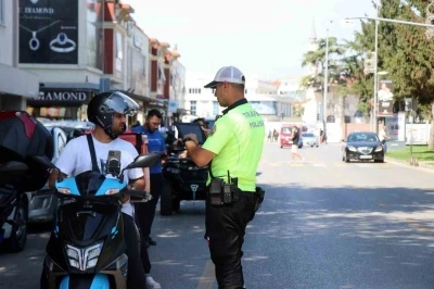 Kurban Bayramı&rsquo;nda 2 bin 563 polis ve jandarma g&ouml;rev yapacak
