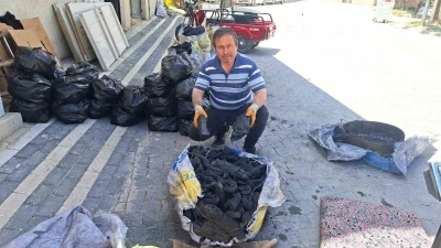 Kurban Bayramı yaklaştı, Hisarcık&rsquo;ta mangal k&ouml;m&uuml;r&uuml; satışları arttı
