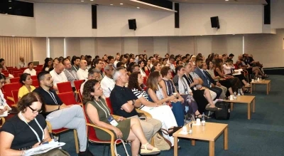 K&uuml;resel sorunlara İzmir&rsquo;den ortak akıl
