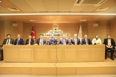 Kürşad Zorlu’dan Özgür Özel’e tepki: &quot;Atatürk’ün milliyetçiliği Türkiye’yi şikayet etmek değil, yüceltmektir&quot;
