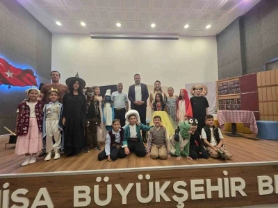 Kursiyerler h&uuml;nerlerini sergiledi
