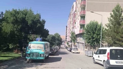 Kurtalan&rsquo;da sıcak hava sokakları boşalttı
