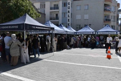 Kuşadası Belediyesi yeni eğitim yılında yine öğrencilerin yanında
