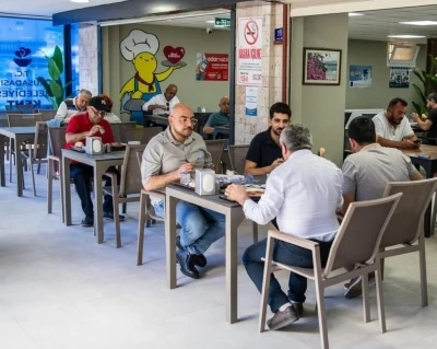 Kuşadası Kent Lokantası&rsquo;nda 2 ayda 8 bin 852 kişiye yemek hizmeti
