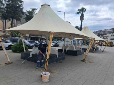 Kuşadası&rsquo;nda bakım ve onarım &ccedil;alışmaları hız kesmiyor
