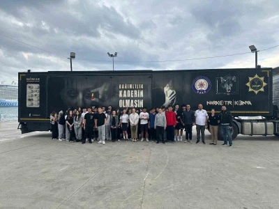 Kuşadası&rsquo;nda gen&ccedil;lerden Narkotır&rsquo;a yoğun ilgi
