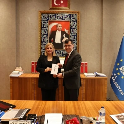 Kütahya Belediye Başkanı Kahveci: &quot;Şehrimizin kültürel birikimine katkı sunan her çalışmanın yanındayız&quot;
